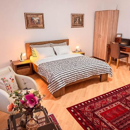 Apartments Seyda Сараево Екстериор снимка