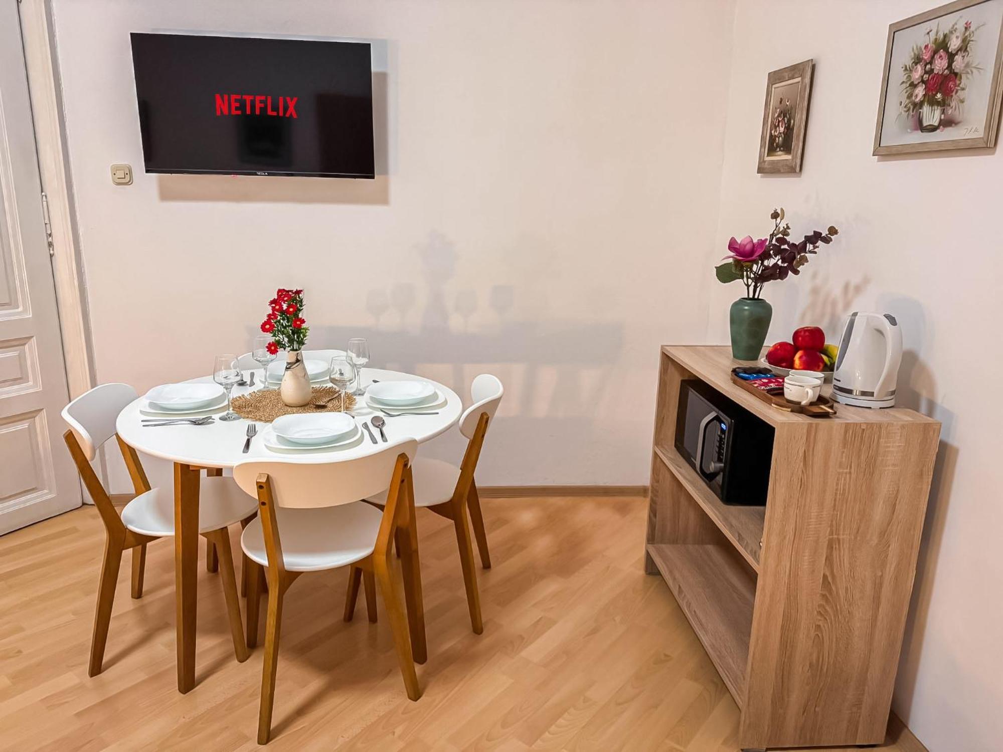 Apartments Seyda Сараево Екстериор снимка