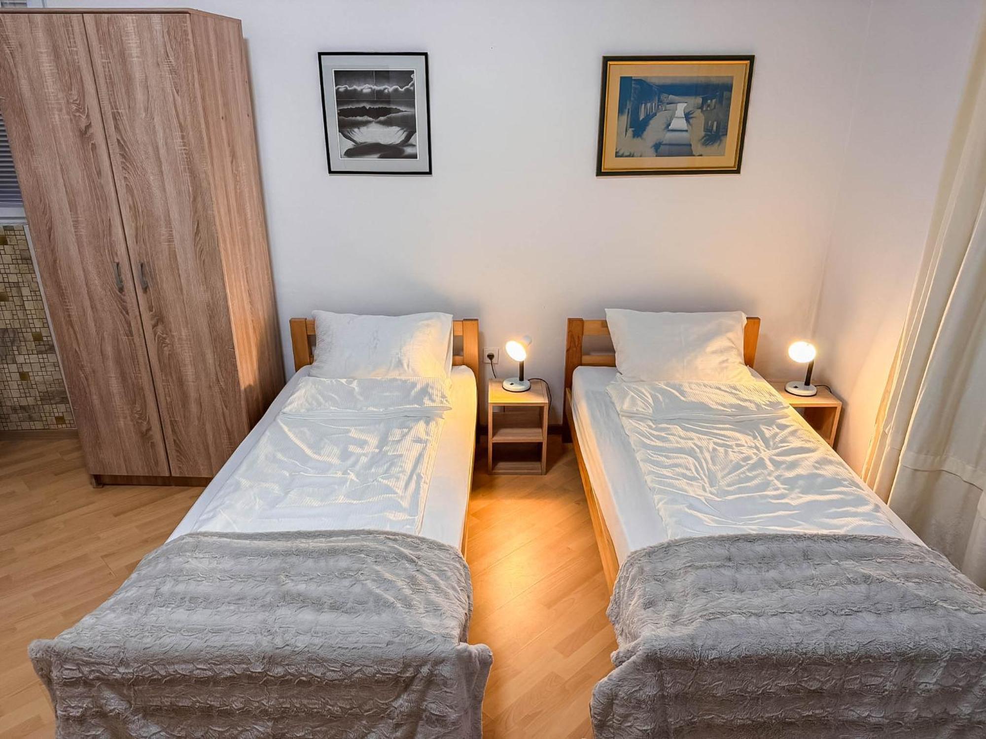 Apartments Seyda Сараево Екстериор снимка